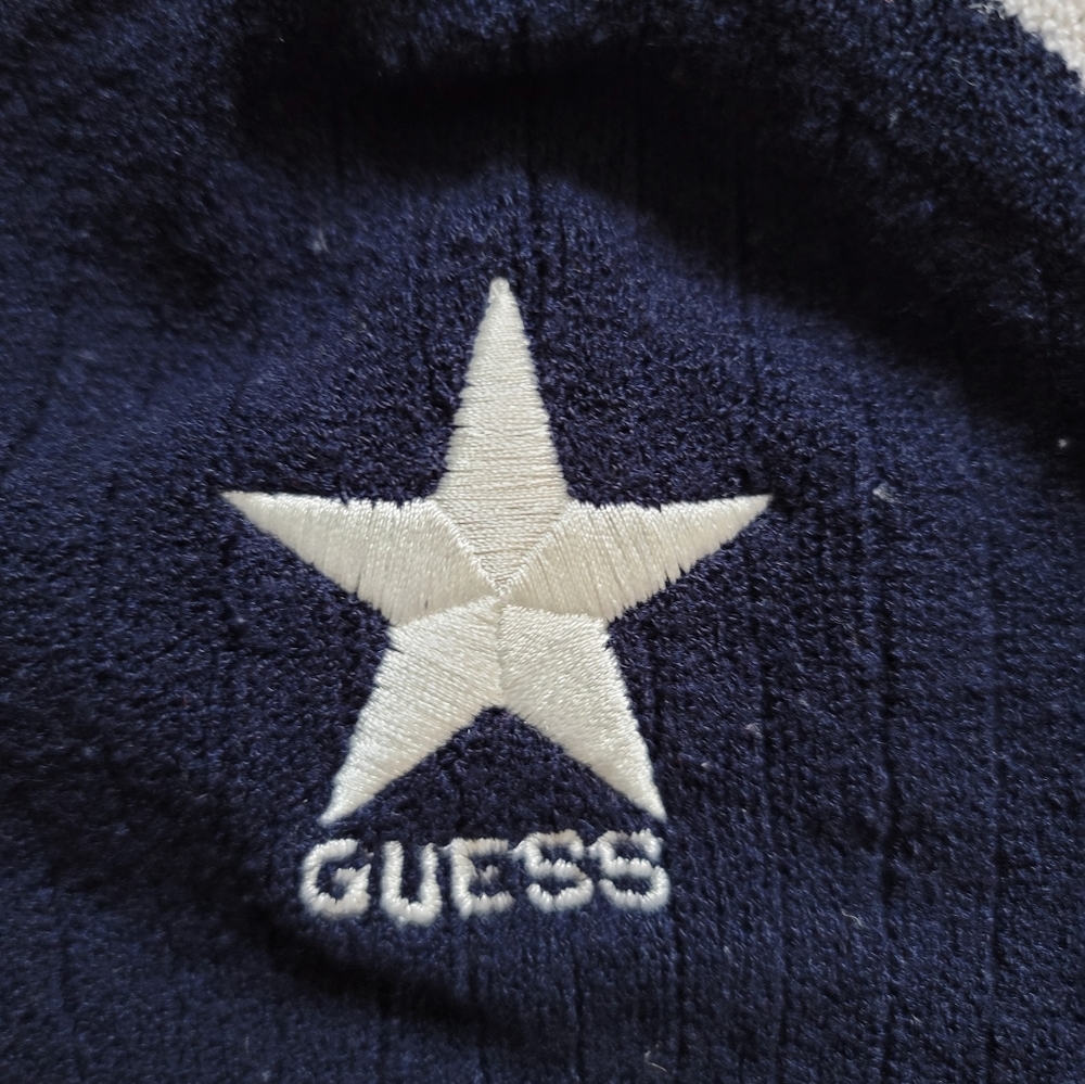 GUESS top - Picture 2 of 4